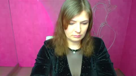 Snapshot of molly_mis chatting on 03.11.25 Molly online show from 03.11.25