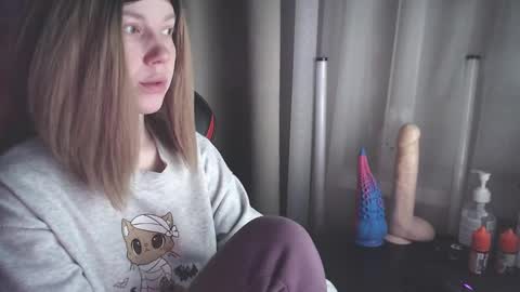 I have new photos come and see with love Molly online show from 01.09.25