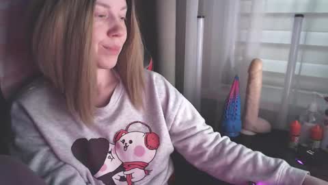 I have new photos come and see with love Molly online show from 01.11.25