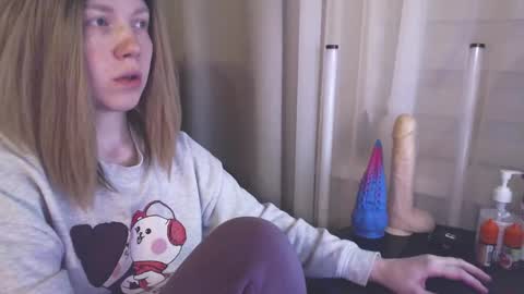 I have new photos come and see with love Molly online show from 01.11.25
