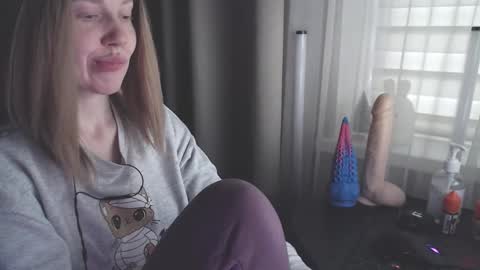 I have new photos come and see with love Molly online show from 01.25.25