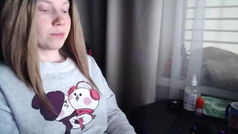 I have new photos come and see with love Molly online show from 11.01.25