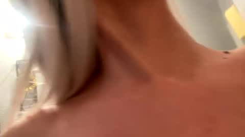 molly_theslut online show from 02.21.25