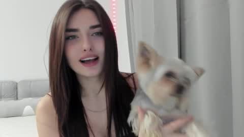 Snapshot of molly_ww chatting on 02.16.26 Molly online show from 02.16.26