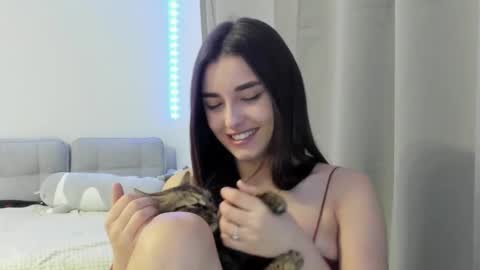 Snapshot of molly_ww chatting on 02.16.26 Molly online show from 02.16.26