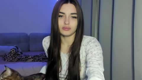 Snapshot of molly_ww chatting on 02.24.26 Molly online show from 02.24.26