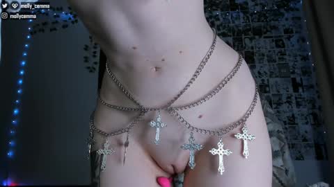 Snapshot of mollycemma chatting on 02.03.25 Molly online show from 02.03.25