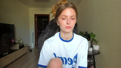 Snapshot of mollydangerous chatting on 05.31.26 Taisha online show from 05.31.26
