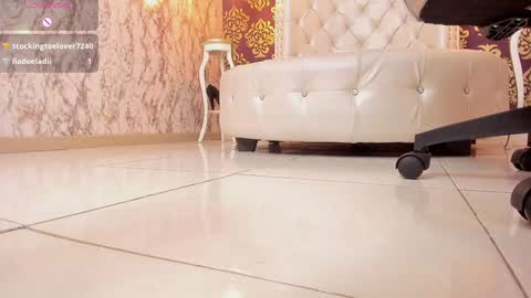 Molly Evanss online show from 01.15.25