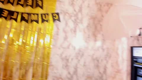 Molly Evanss online show from 01.29.25