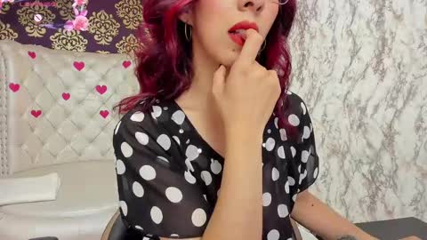 Molly Evanss online show from 02.27.25