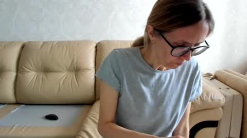 Snapshot of mollystory chatting on 02.17.25 AngelMomm online show from 02.17.25