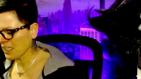 MollySun Nina Randmann online show from 12.19.25