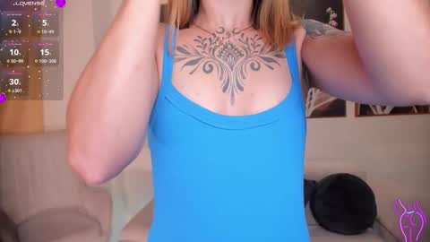 Molly Sunders online show from 11.28.25