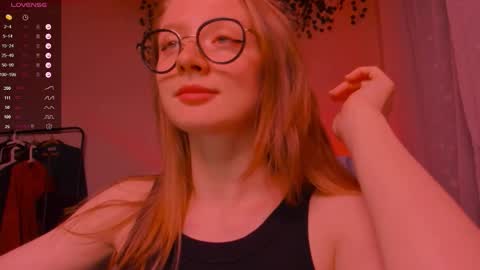 mollytucker online show from 10.17.25