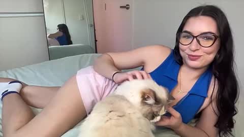 Snapshot of mollyy2006 chatting on 10.01.25 Molly online show from 10.01.25