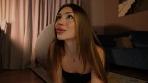 Molly online show from 11.28.25