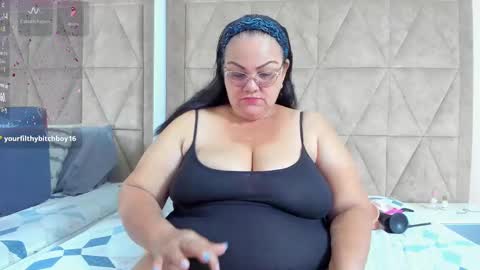 Jelitza online show from 02.12.25