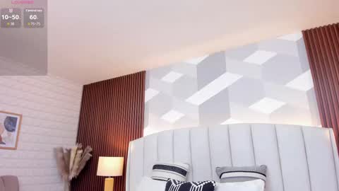 Snapshot of mommy_naughty_ chatting on 09.25.25 Letty Smith online show from 09.25.25