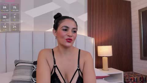 Snapshot of mommy_naughty_ chatting on 10.18.25 Letty Smith online show from 10.18.25