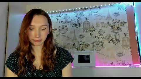 Snapshot of mommyicon chatting on 01.20.25 Liza online show from 01.20.25