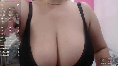 Daphne  online show from 02.12.25