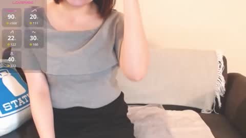 Momo online show from 10.09.25