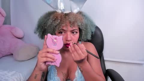 Momo  online show from 04.06.26