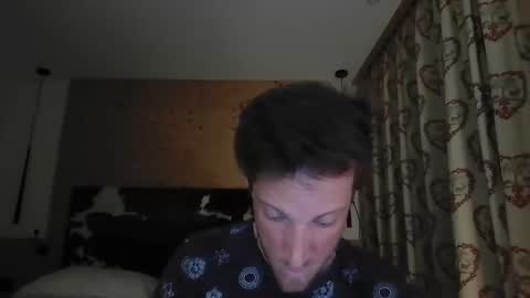 moms_little_monster online show from 11.16.25