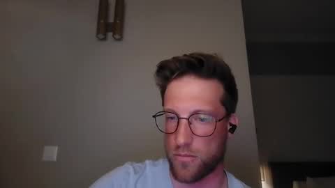 moms_little_monster online show from 04.09.26