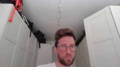 moms_little_monster online show from 04.22.26