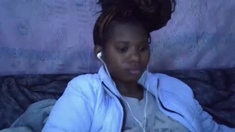 momsdoll online show from 01.10.26