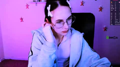 Mona  online show from 01.18.26