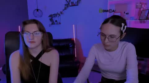 Mona  online show from 04.24.26