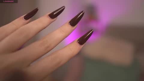 Snapshot of mona_lisss chatting on 10.17.25 Mona Lisss online show from 10.17.25