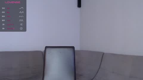 Hey Guys im Mona. PVT is Open Please Make me CUM online show from 12.24.24