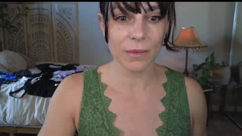 Mona online show from 03.25.26