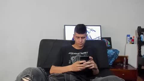 nicolas online show from 12.25.24