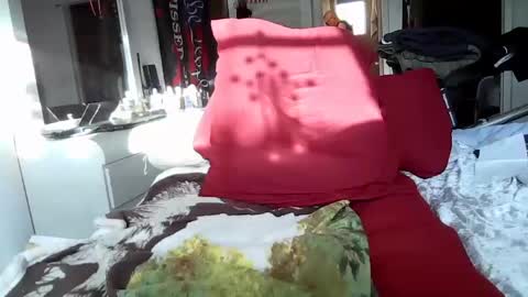 Mondi82 online show from 01.26.25