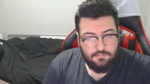 Snapshot of moneyman__24 chatting on 12.29.24 Mert online show from 12.29.24