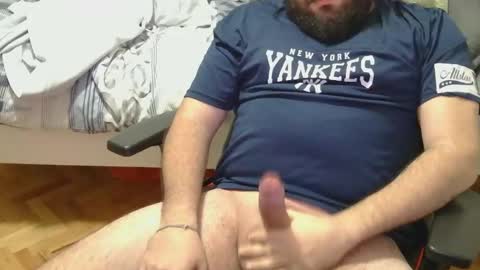 Snapshot of moneyman__24 chatting on 01.21.25 Mert online show from 01.21.25