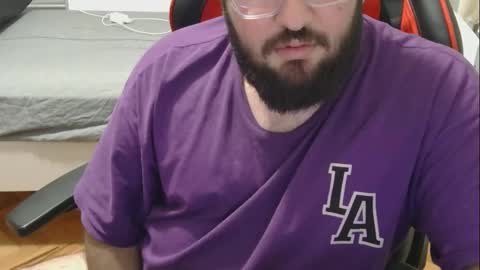 Snapshot of moneyman__24 chatting on 03.11.25 Mert online show from 03.11.25