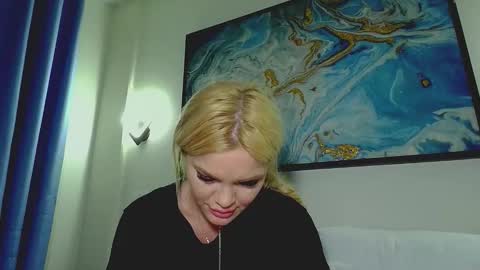 Monica online show from 11.28.25