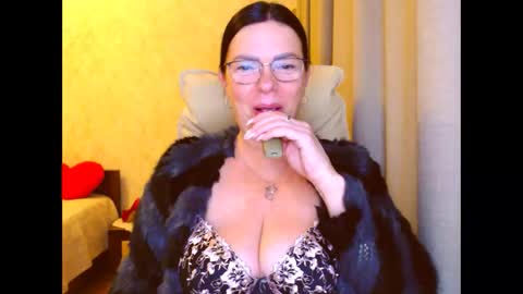 monica online show from 12.15.25