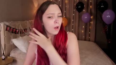 Snapshot of monica__queen chatting on 11.03.25 Monica online show from 11.03.25