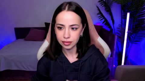 Snapshot of monica_brilliant chatting on 04.08.26 Monica online show from 04.08.26