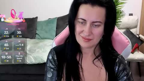 Monica online show from 09.24.25