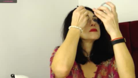 Snapshot of monicaluxxx chatting on 11.15.25 monicaluxxx online show from 11.15.25