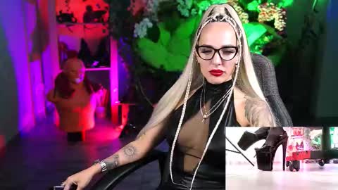 Monika online show from 10.21.25