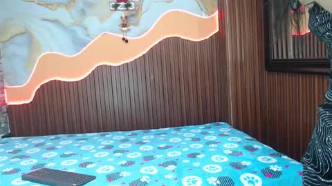 monicamoon303av online show from 12.22.25